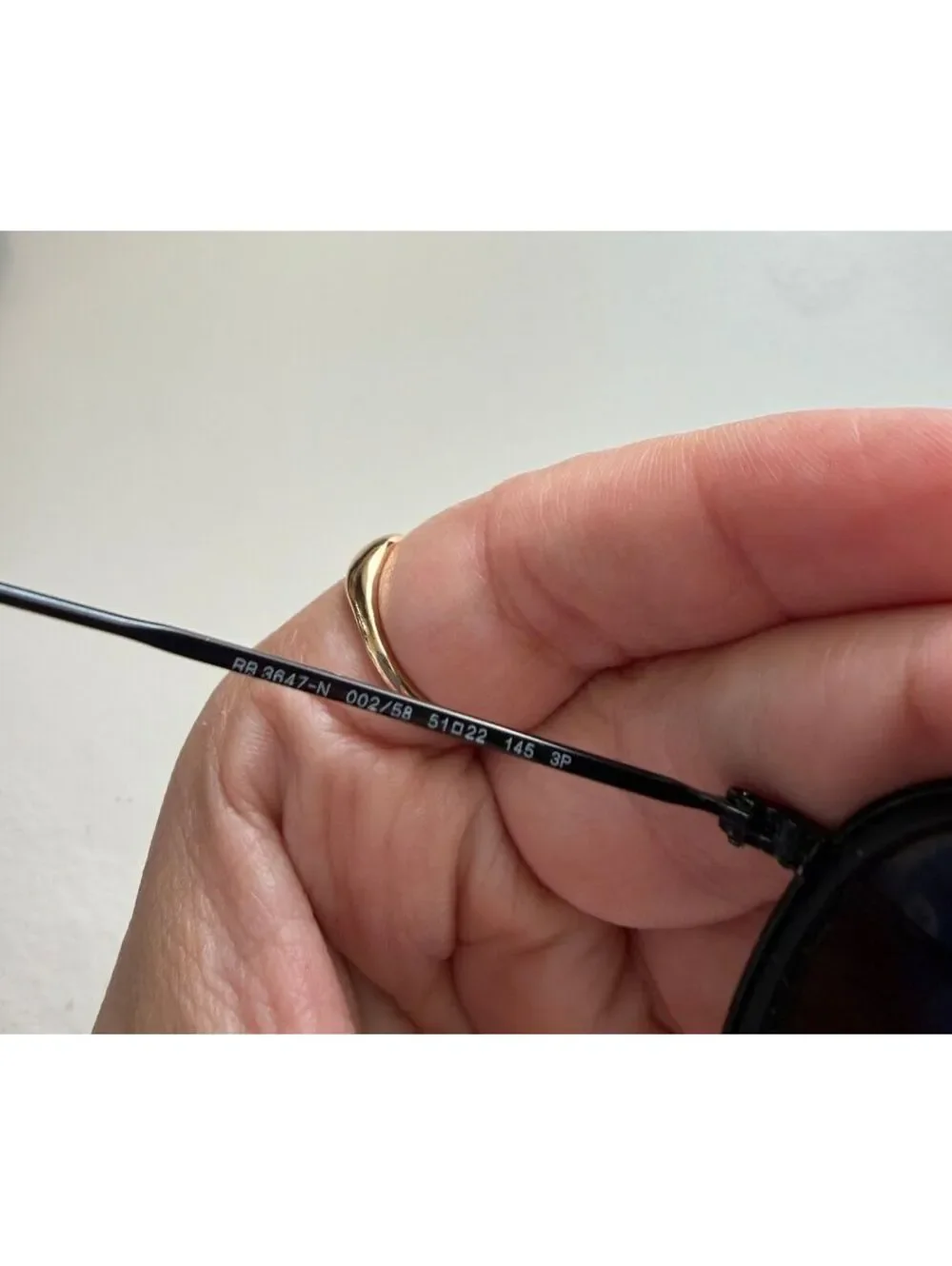 Ray-Ban Round Double Bridge Sunglasses In Black